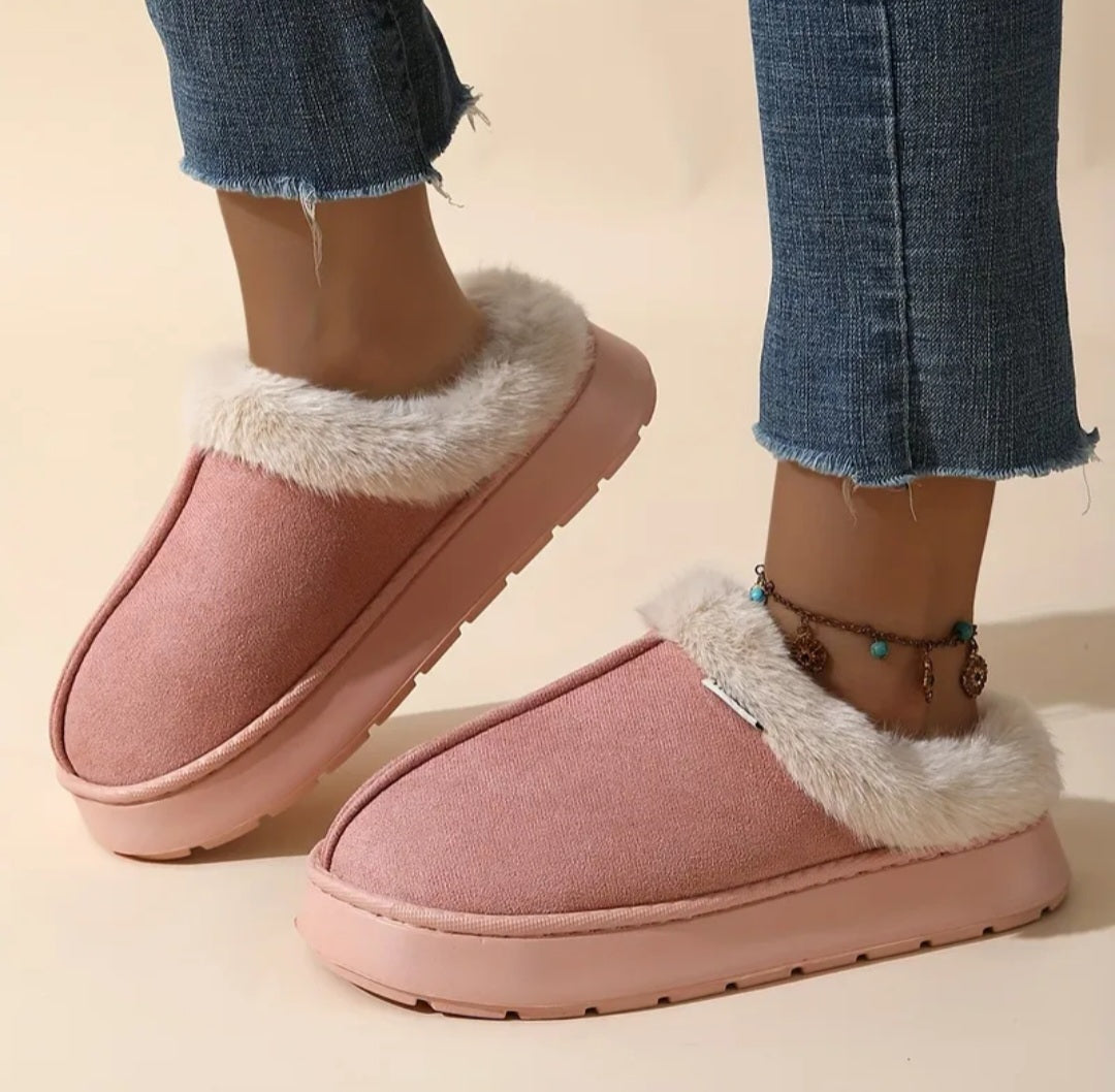 Fashionable And Elegant Short-Haired Plush Warm Thick-Soled EVA Slippers with a Color-Matched Sole., Women Shoes